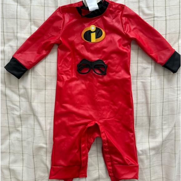Incredible costume - baby Jack Jack - size 12 to 18 months Disney Store brand - Picture 1 of 3